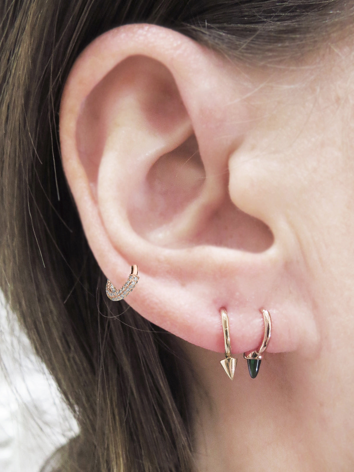 MARIA TASH Scalloped Diamond Hoop Earring (6.5mm)