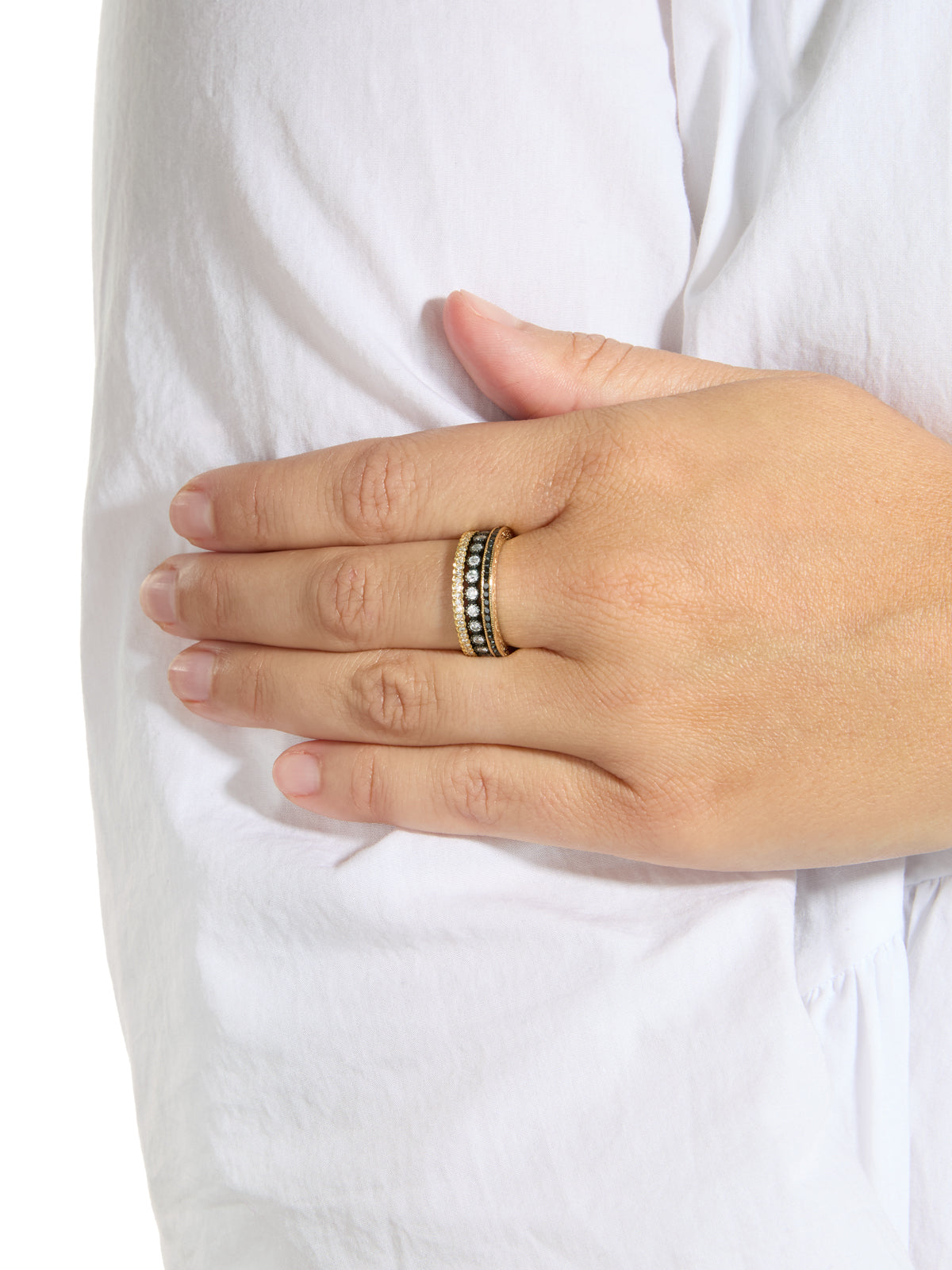 Bezel Diamond Blackened Gold Band