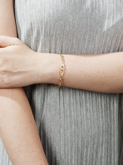 Small Mixed Clip Sister Hook Yellow Gold Bracelet