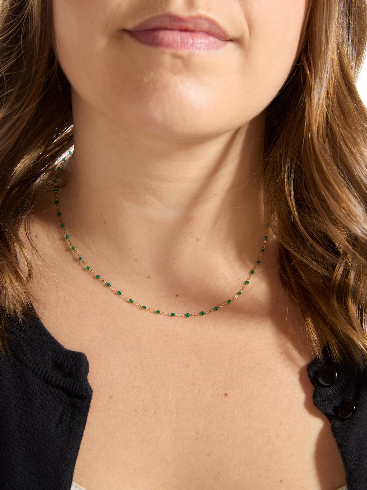 Classic Gigi Emerald Resin Yellow Gold Necklace