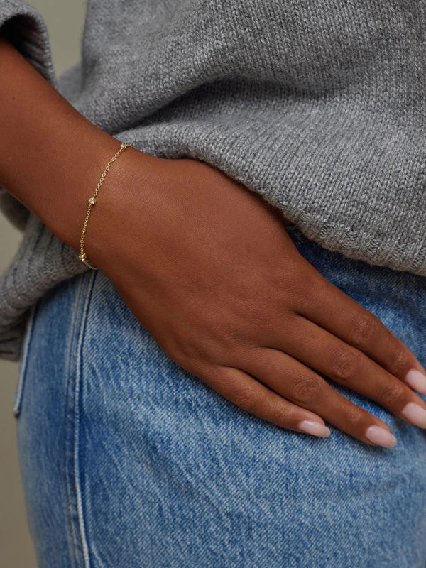 5 Illusion Set Diamond Yellow Gold Bracelet