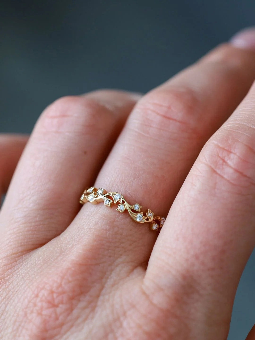 Ivy Diamond Yellow Gold Band