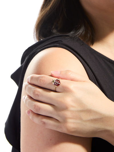 Red Agate Mini Ladybug Yellow Gold Ring