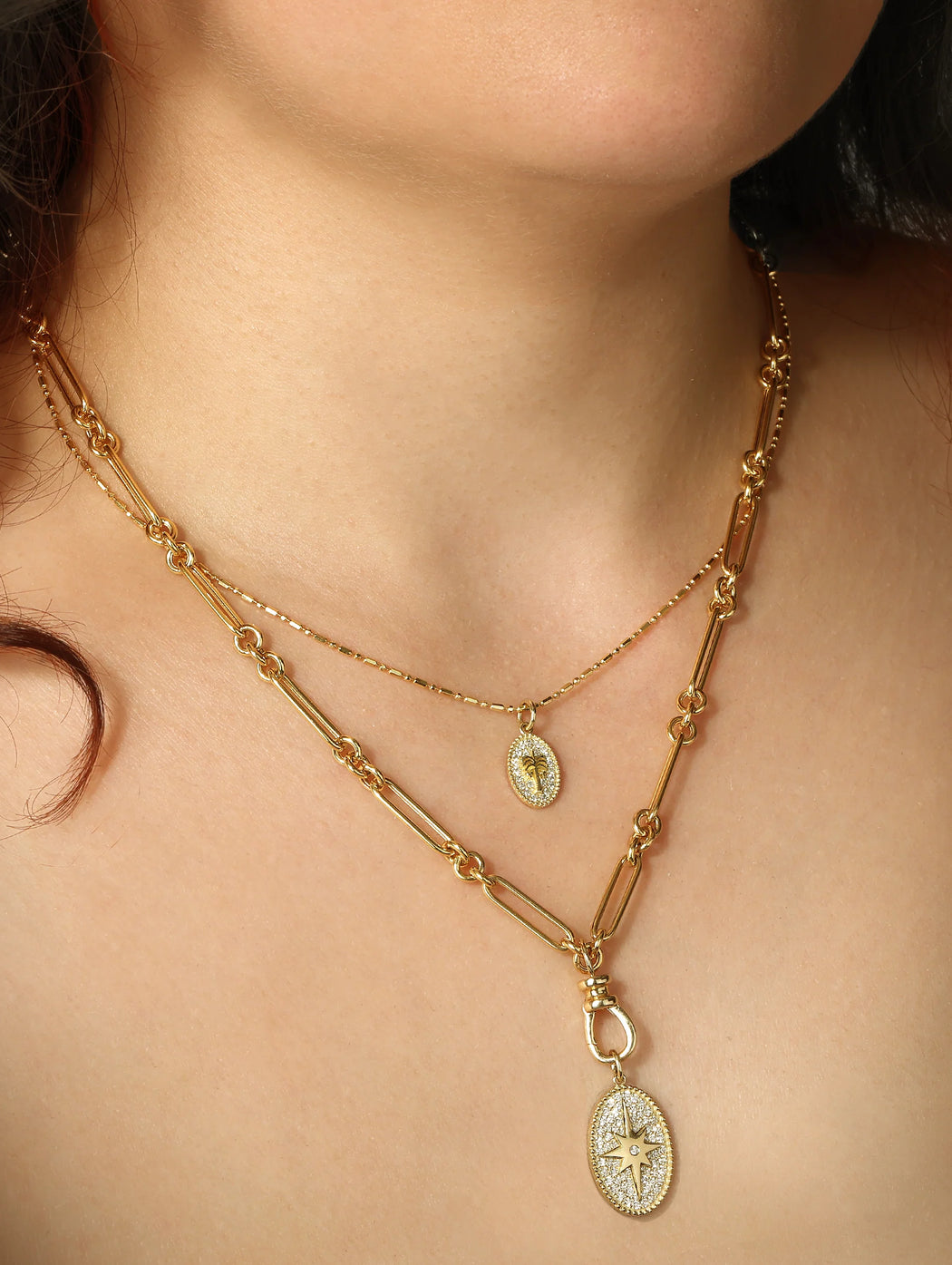 Medium Scattered Pavé Diamond Star Pendant