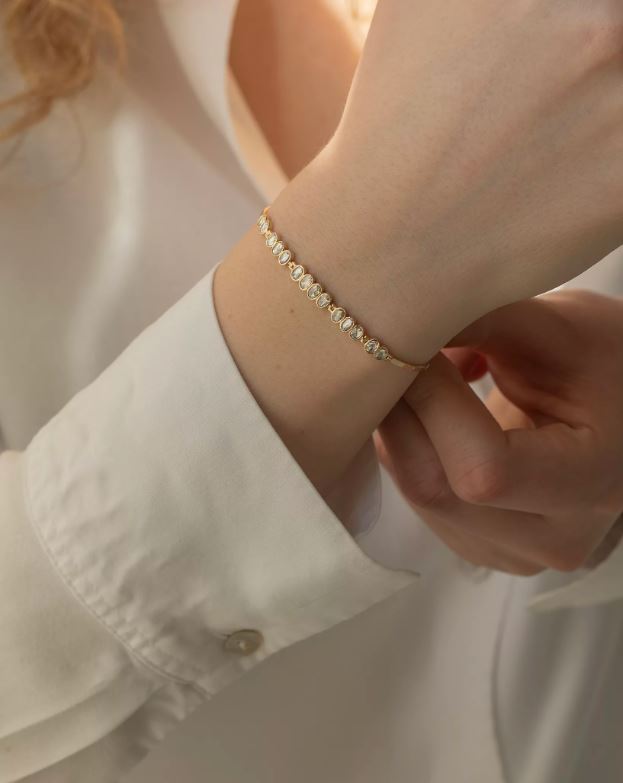 Grey Diamond Articulated Yellow Gold Bracelet