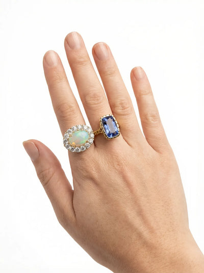 Jewelry Editorial Image Generation