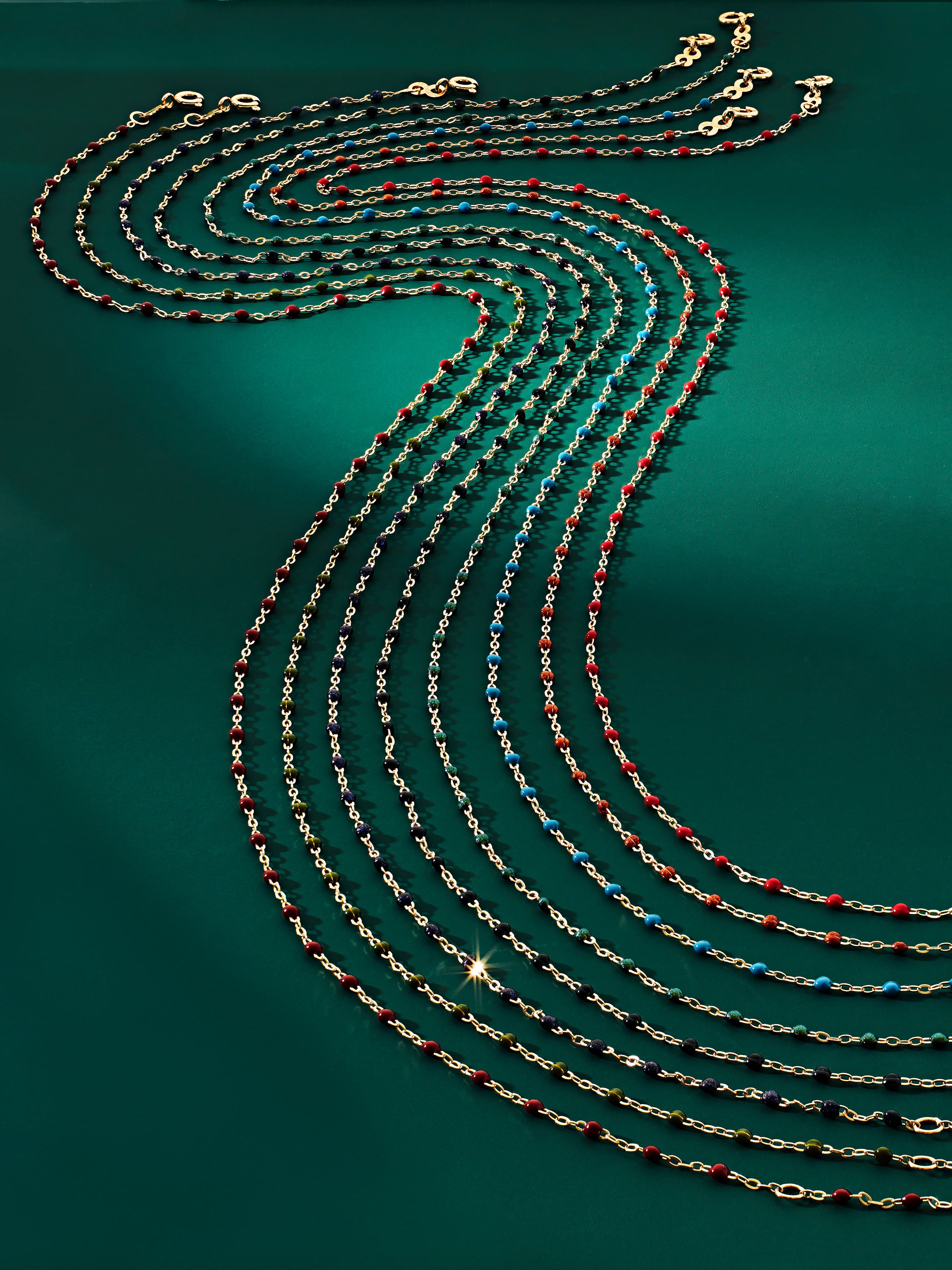 Classic Gigi Emerald Resin Yellow Gold Necklace