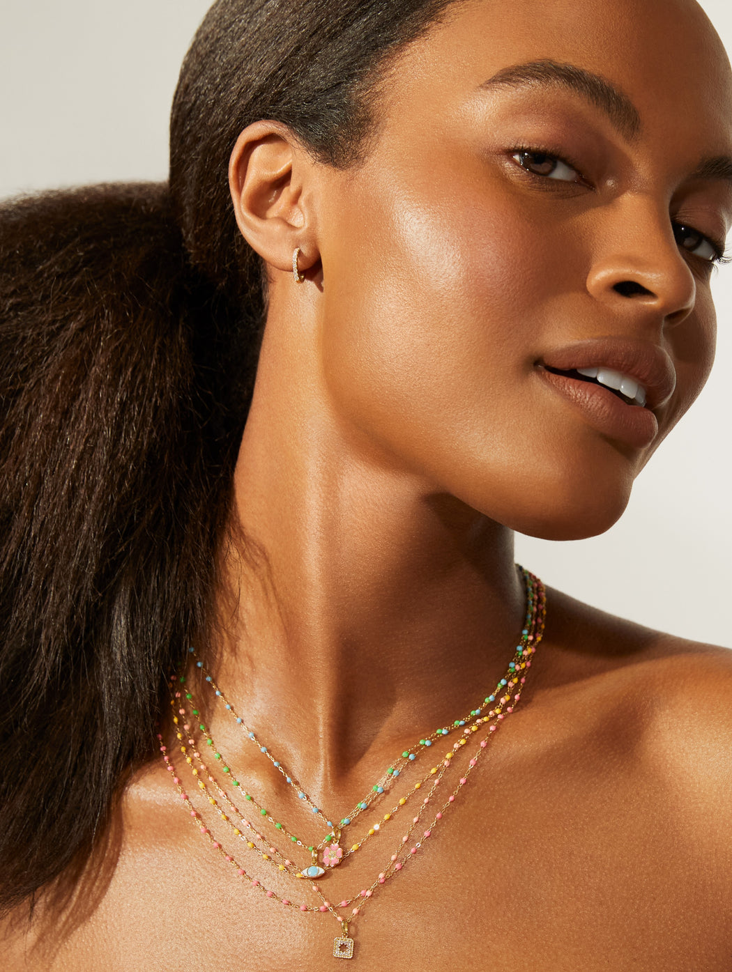 Classic Gigi Saumon Resin Yellow Gold Necklace